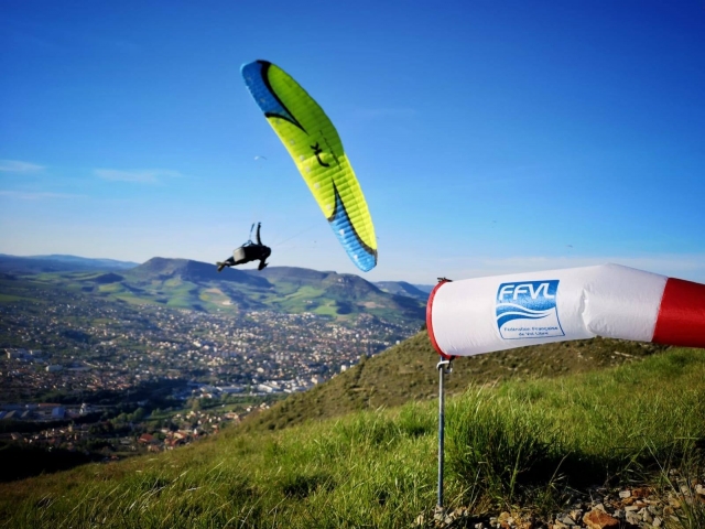  Vuelo en parapenle en Millau