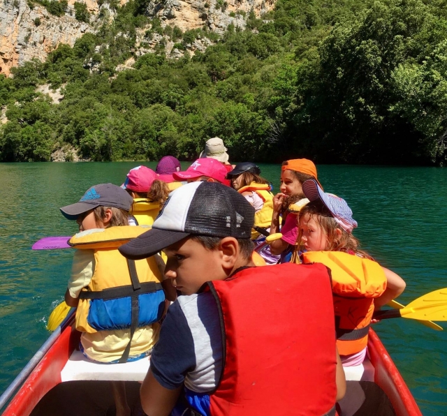  Excursión en kayak para niños en el Var 
