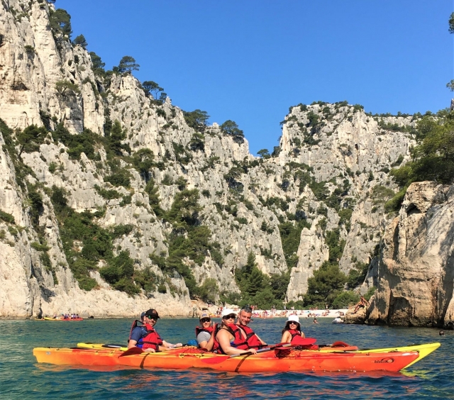  Paseo en kayak en familia