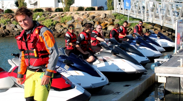 Preparación para el viaje en jet ski 