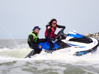 Bautismo en jet ski en Port Médoc - 15 min