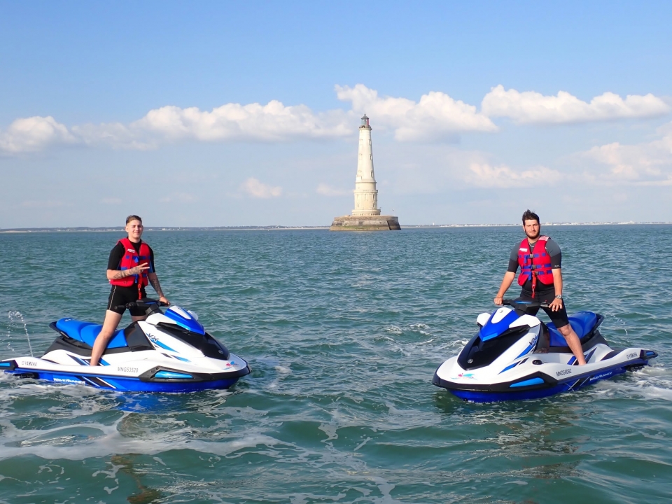  Paseo en jet ski hasta el faro de Cordouan 