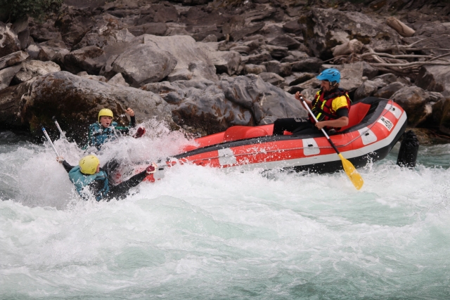  Carcajadas haciendo rafting 