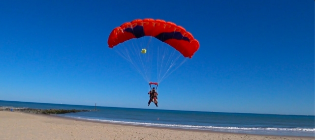  Aterrizaje suave en la playa 