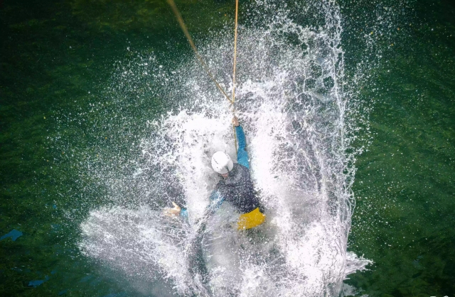  Buceo en el río Sainle-Suzanne 