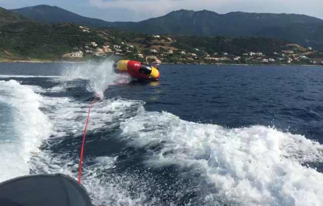 Experiencia única a bordo de esta boya spinera