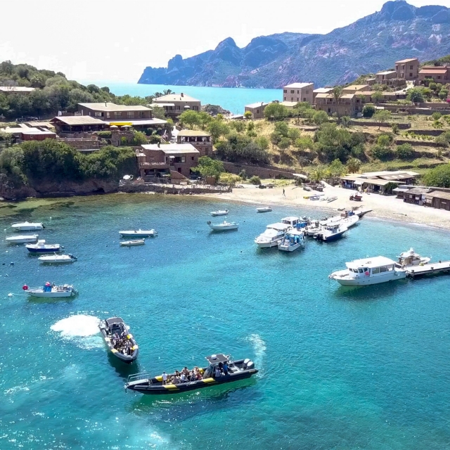  Sublime playa de Ajaccio ideal para tomar el sol 
