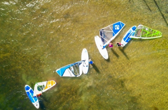  Renta de windsurf para grandes y pequeños 