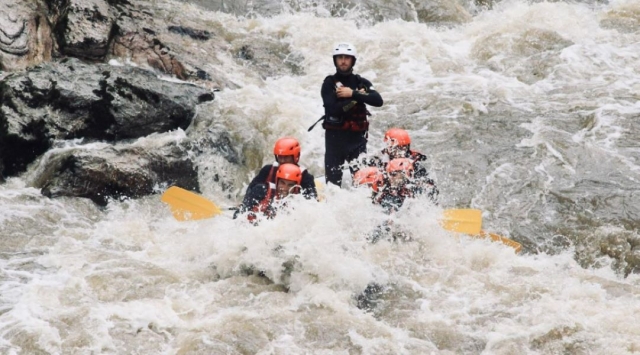  Instructor apasionado que le acompaña duranle su aventura 