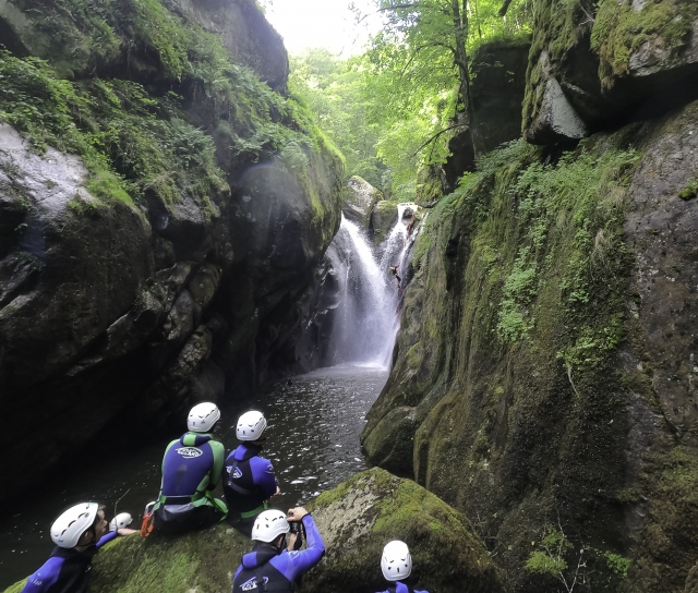  Rappel con soga en Aveyron 