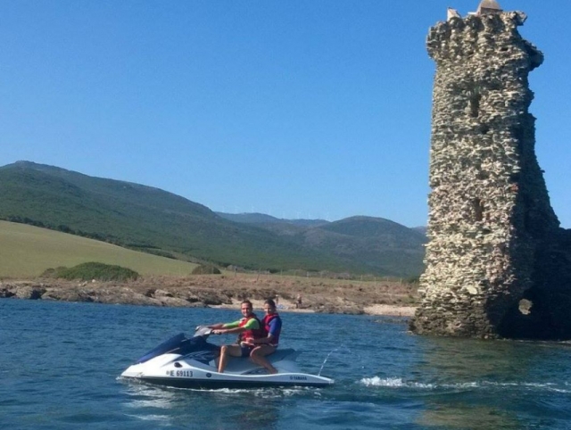 Jet ski biplaza para el doble de diversión 