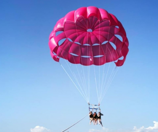 Parasailing SOLO en Niza 7 min