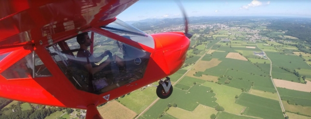 Sobrevuela el campo con nuestro vuelo de placer multieje 