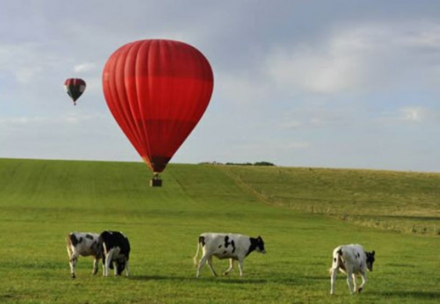  Tus hijos siempre han soñado con volar, nosotros hacemos realidad su sueño en un globo aerostático 