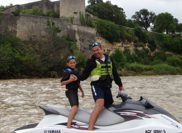 Disfruta de los paisajes de Burdeos en jet ski 