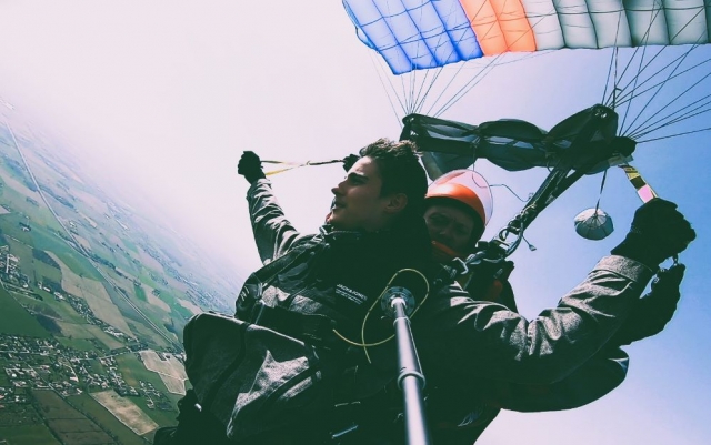 Salto en paracaídas en Condom