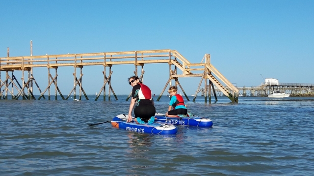  Realiza una excursión en remo de 1h30 