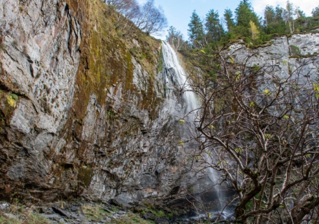  Excepcional cascada de agua visible duranle la sesión de Vía ferramarra 