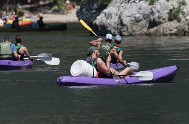 Un piragüismo-kayak de alta calidad para un confort óptimo duranle su excursión 