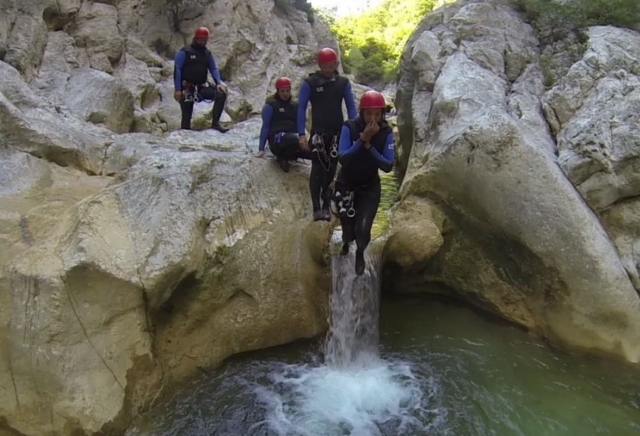  ¡Primer tobogán natural antes del inicio de una aventura sensacional!