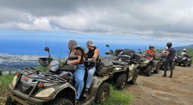 Ruta en cuatrimoto en Saint-Paul - 1 hora