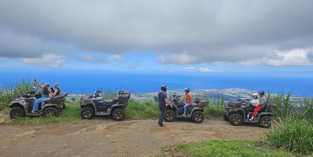 Reservación su salida en cuatrimoto en equipo 