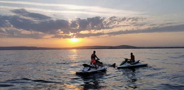  Excursión en jet ski con una hermosa vista del atardecer