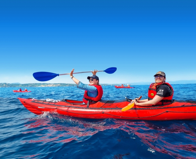  Un divertido e inolvidable paseo en kayak por las calas del Var 