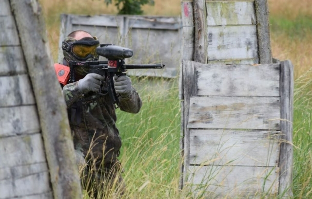  Utilisez les barricades pour vous protéger d'une attaque d'ennemi au gotcha 