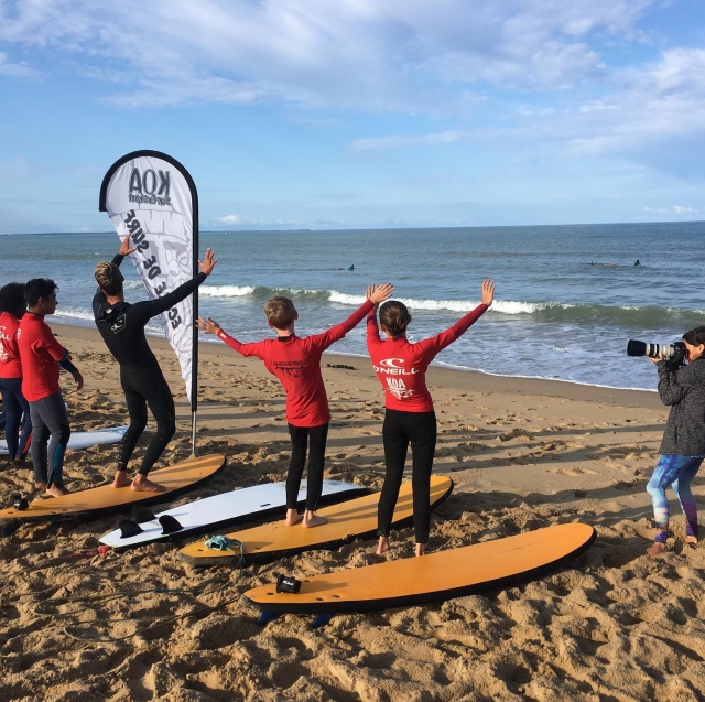  Aprende los conceptos básicos del surf con nuestro instructor 