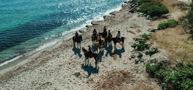  Pbaños a caballo en Fiume d'Olmo 