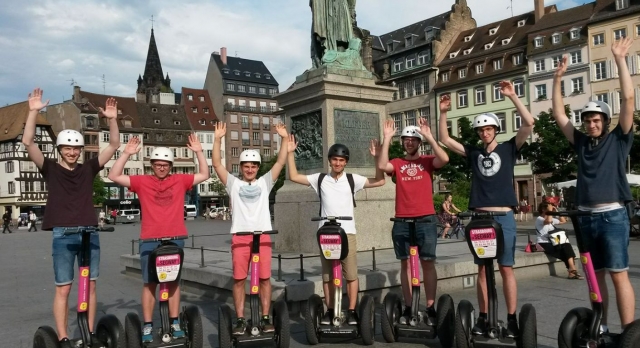  Paseo en segway con amigos en Estrasburgo 