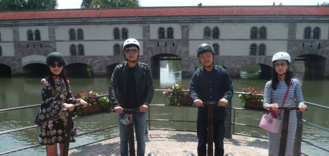 Descubre los monumentos históricos de Colmar en segway 