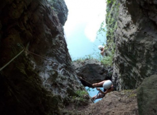  Curso de aventura en Hérault 