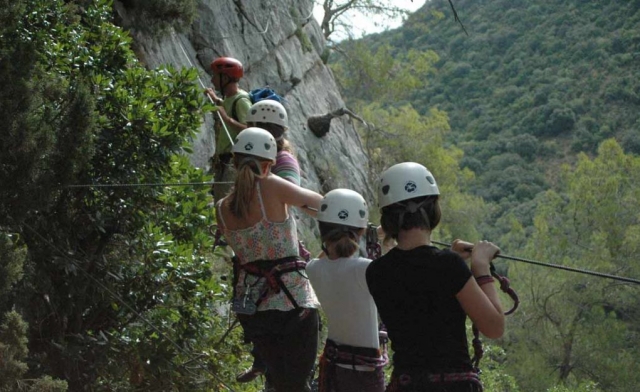 Ofrecemos cursos de aventura para chavos y mayores 
