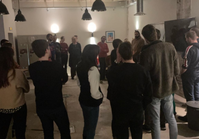  Briefing del juego de escape con nuestro instructor 