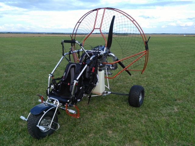 Nuestro carrito de paramotor 