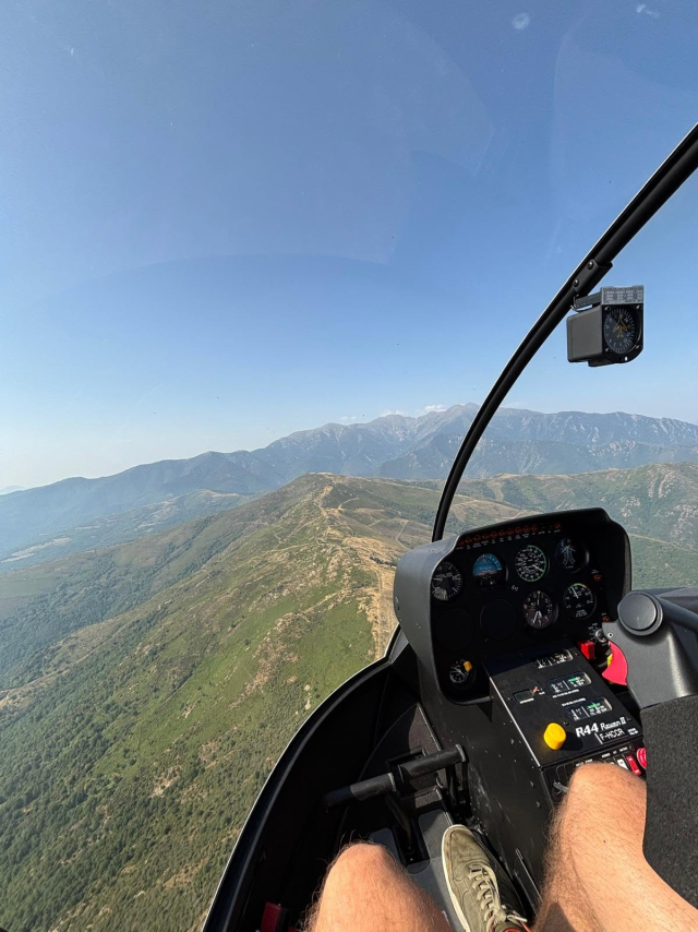  Descubra el Canigó durante una experiencia aérea