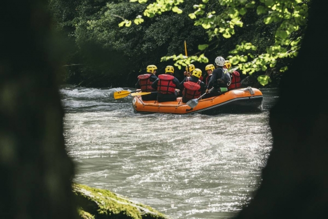  Remar en el río más bonito de Saboya