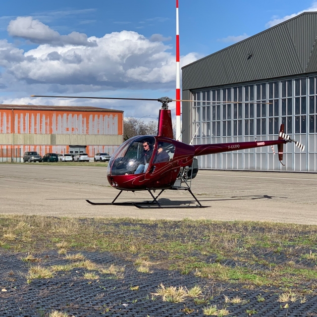 Iniciación en helicóptero 1PAX Aeródromo de Colmar 20 min.