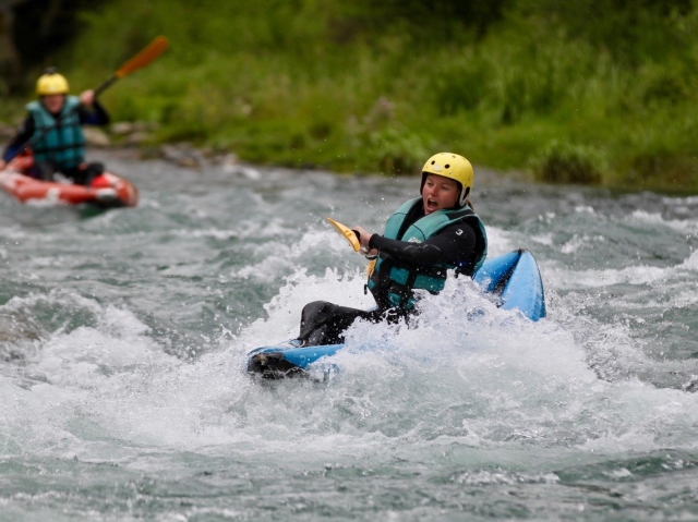 Descenso del valle de Gaves en kayak - 1/2 día