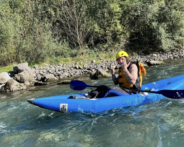 ¡Buen humor garantizado a bordo de nuestros kayaks! 