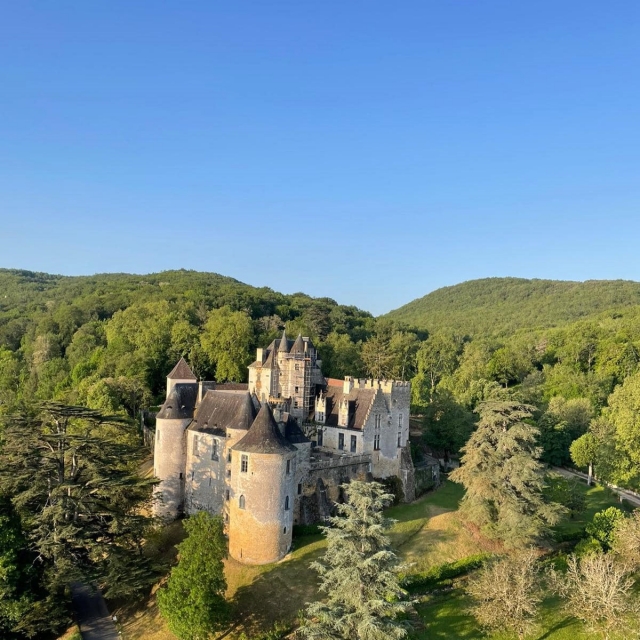  Observa los castillos emblemáticos del valle desde un nuevo ángulo