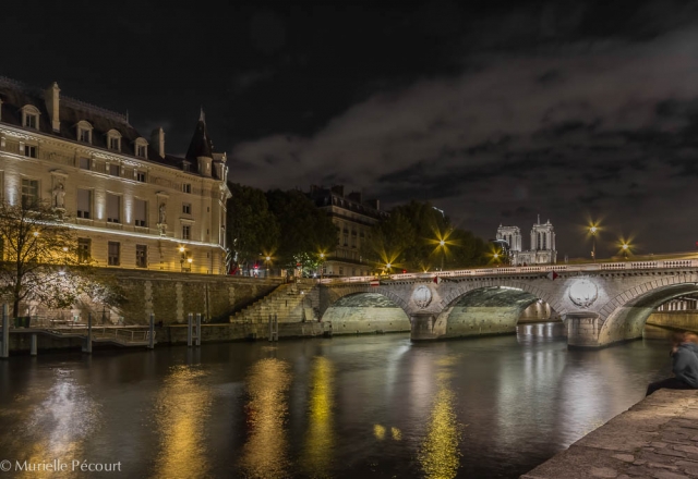 Colores increíbles por la noche 