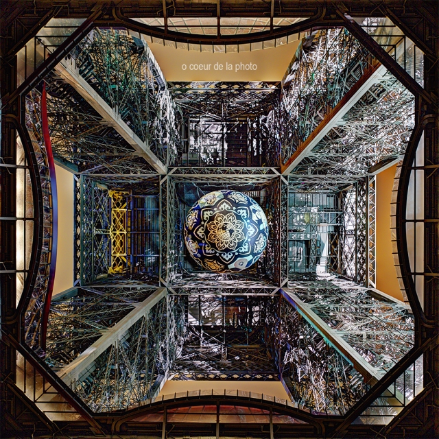  Arquitectura de la torre vista desde el interior 