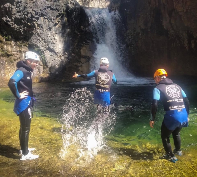 Paseo por el agua de los Cañones de Saint-Lary 