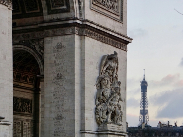 Admire la perspectiva de la Torre Eiffel 