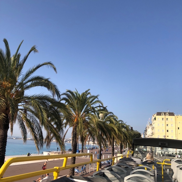 Disfrule del sol en el Promenade des Anglais 