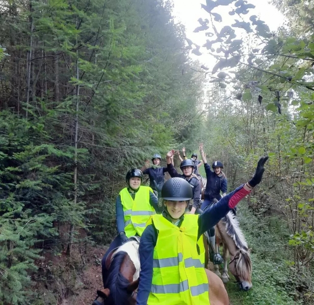  Reservación su paseo a caballo en Cublize
