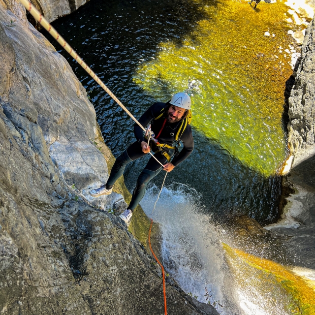  Canyoning en los bras rojos 